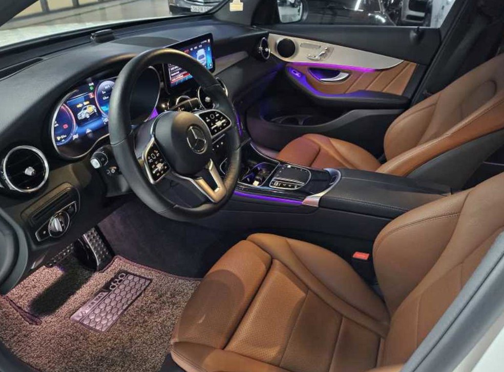 벤츠 GLC 클래스 GLC 220 d 4MATIC 쿠페 사진 5