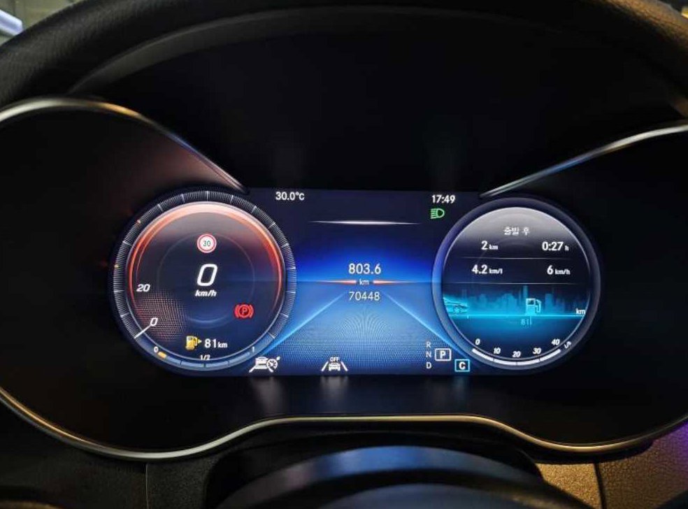 벤츠 GLC 클래스 GLC 220 d 4MATIC 쿠페 사진 7