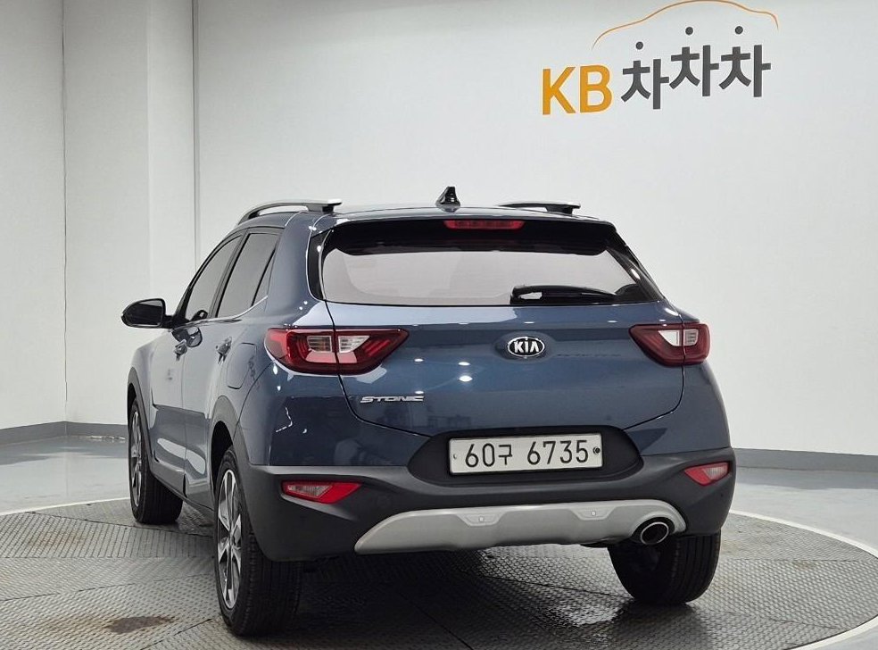기아 스토닉 디젤 1.6 프레스티지 사진 2