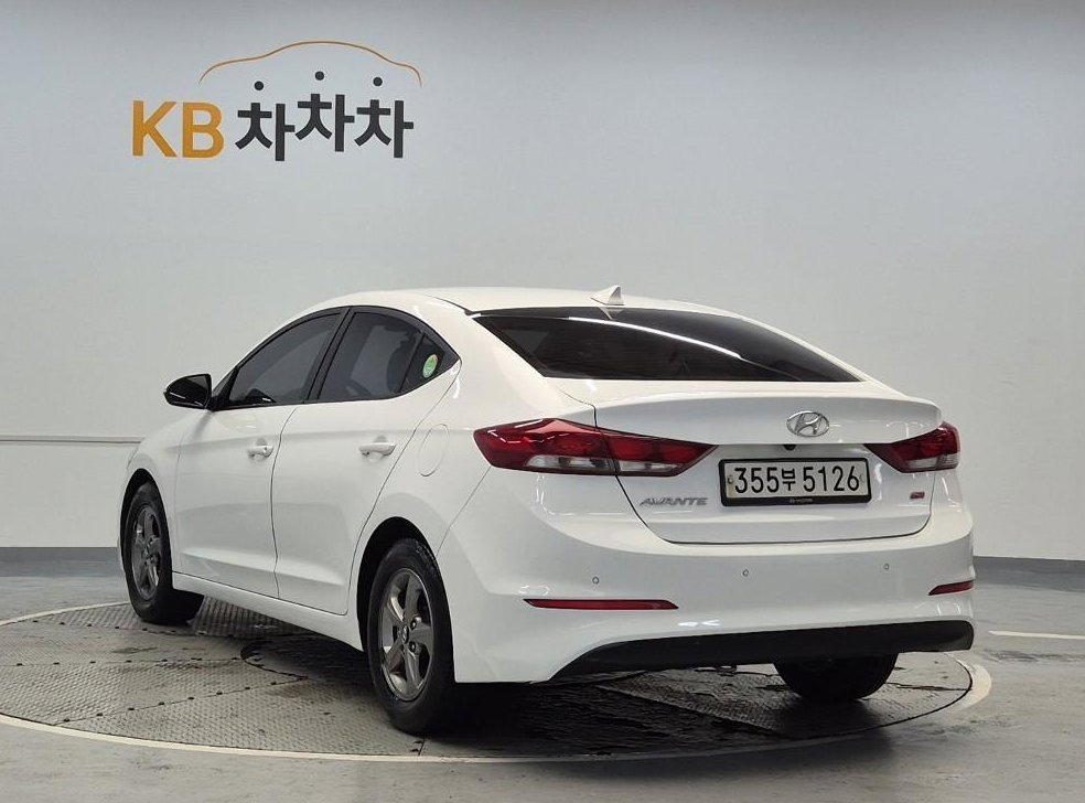 현대 아반떼 1.6 GDI 스마트 사진 2
