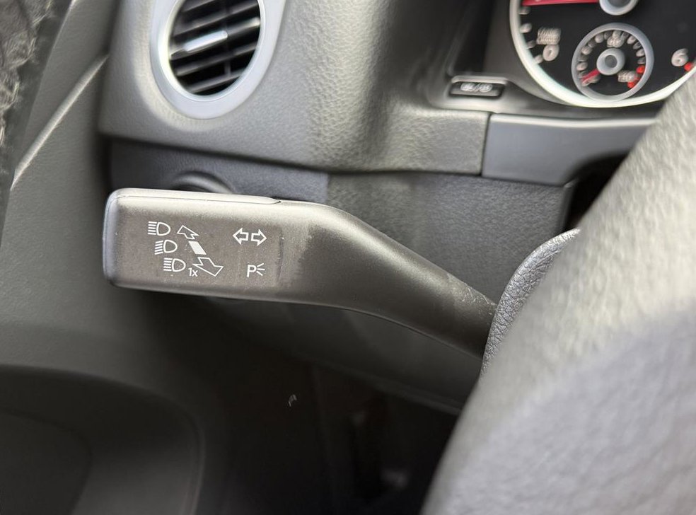 폭스바겐 티구안 2.0 TDI 컴포트 사진 15