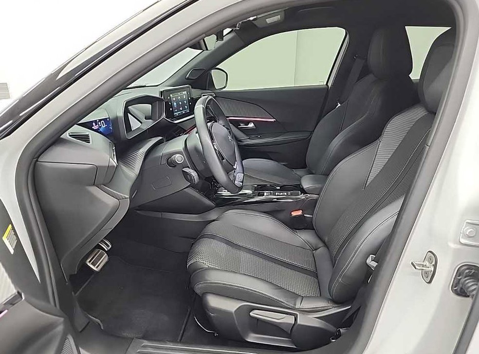 푸조 2008 GT Line 사진 11