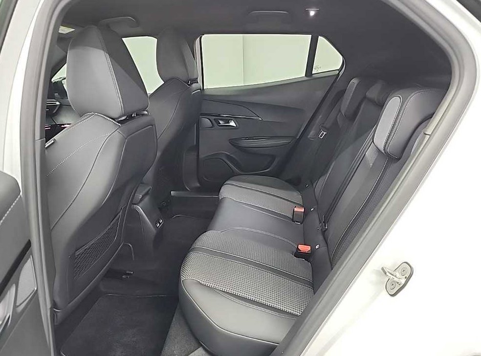 푸조 2008 GT Line 사진 12