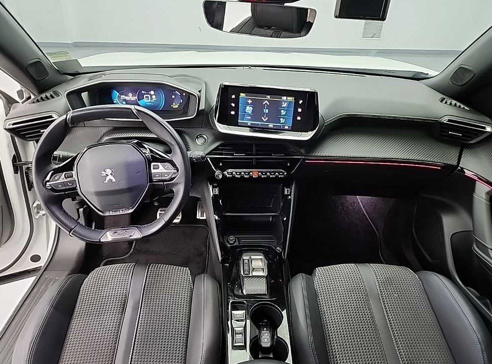 푸조 2008 GT Line 사진 7