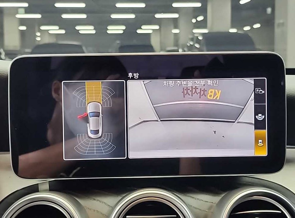 벤츠 C 클래스 C200 쿠페 사진 15