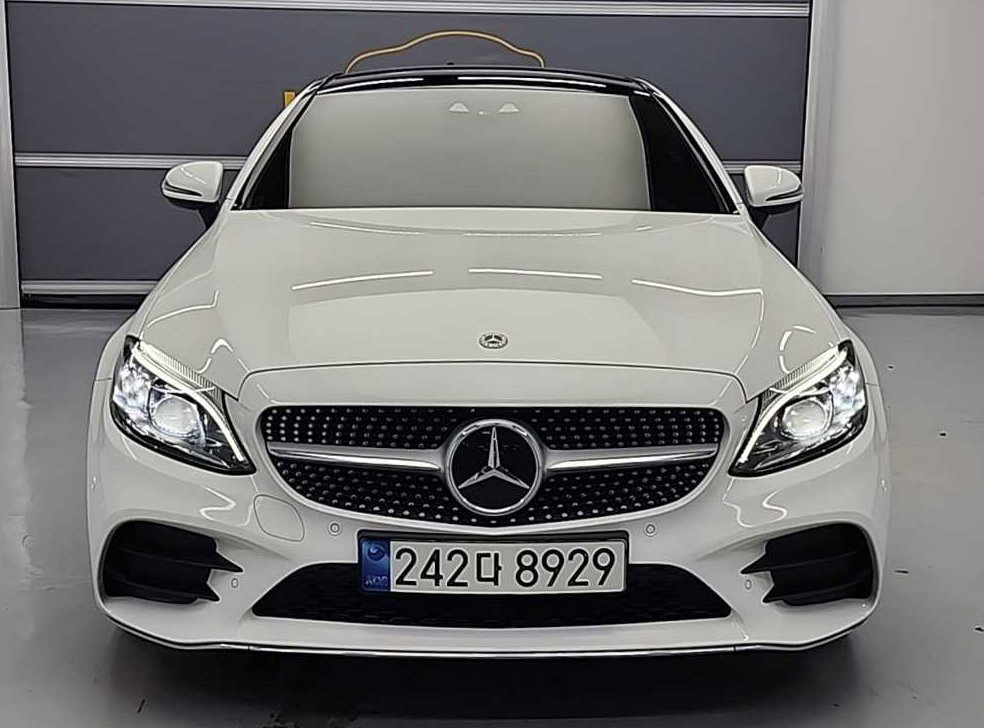벤츠 C 클래스 C200 쿠페 사진 2