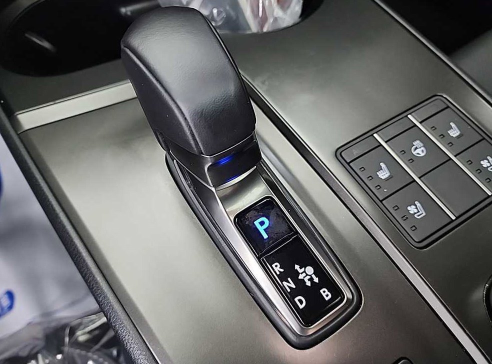 렉서스 UX 2.0 사진 8
