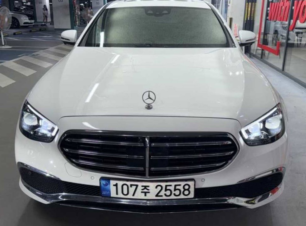 벤츠 E 클래스 E350 4MATIC 아방가르드