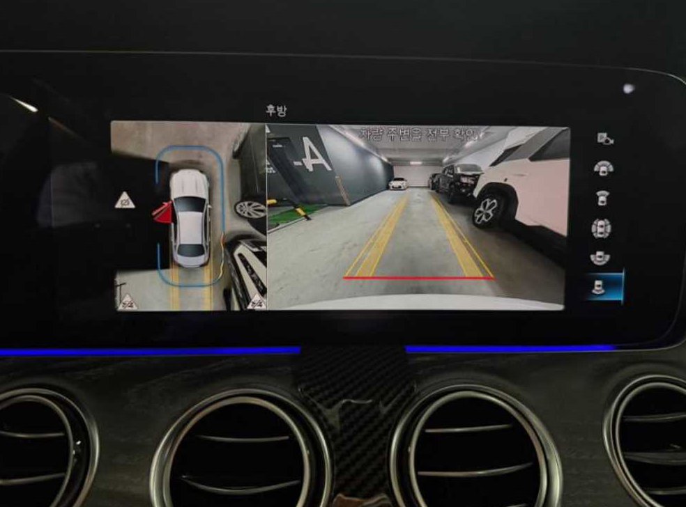 벤츠 E 클래스 E350 4MATIC 아방가르드 사진 11