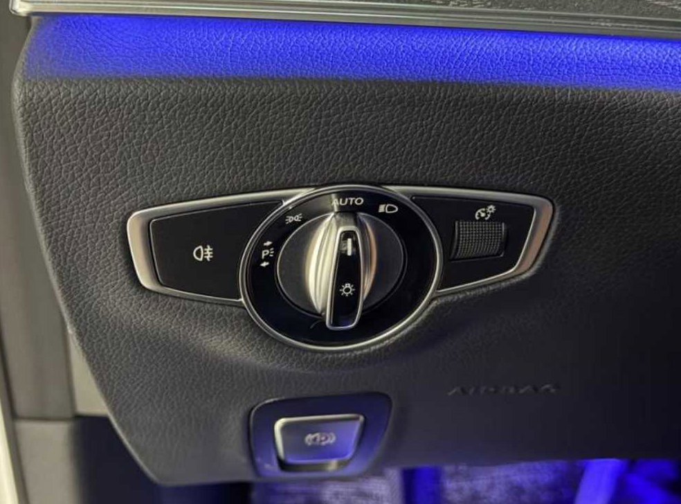 벤츠 E 클래스 E350 4MATIC 아방가르드 사진 12