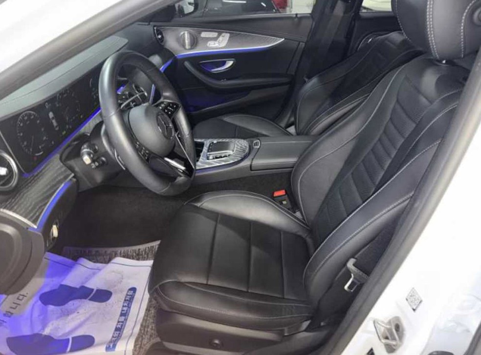 벤츠 E 클래스 E350 4MATIC 아방가르드 사진 6