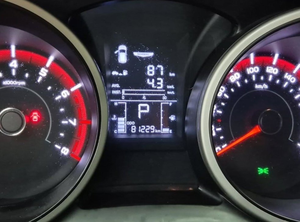 KG모빌리티(쌍용)  티볼리 2WD 가솔린 VX 사진 6