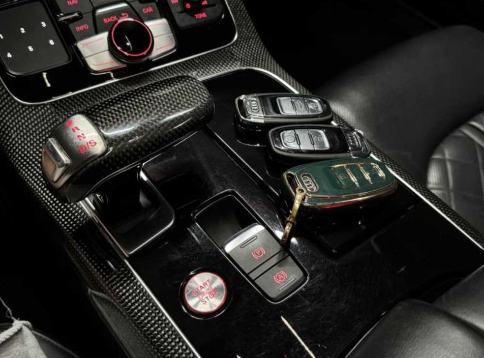 아우디 S8 4.0 TFSI 콰트로 사진 15