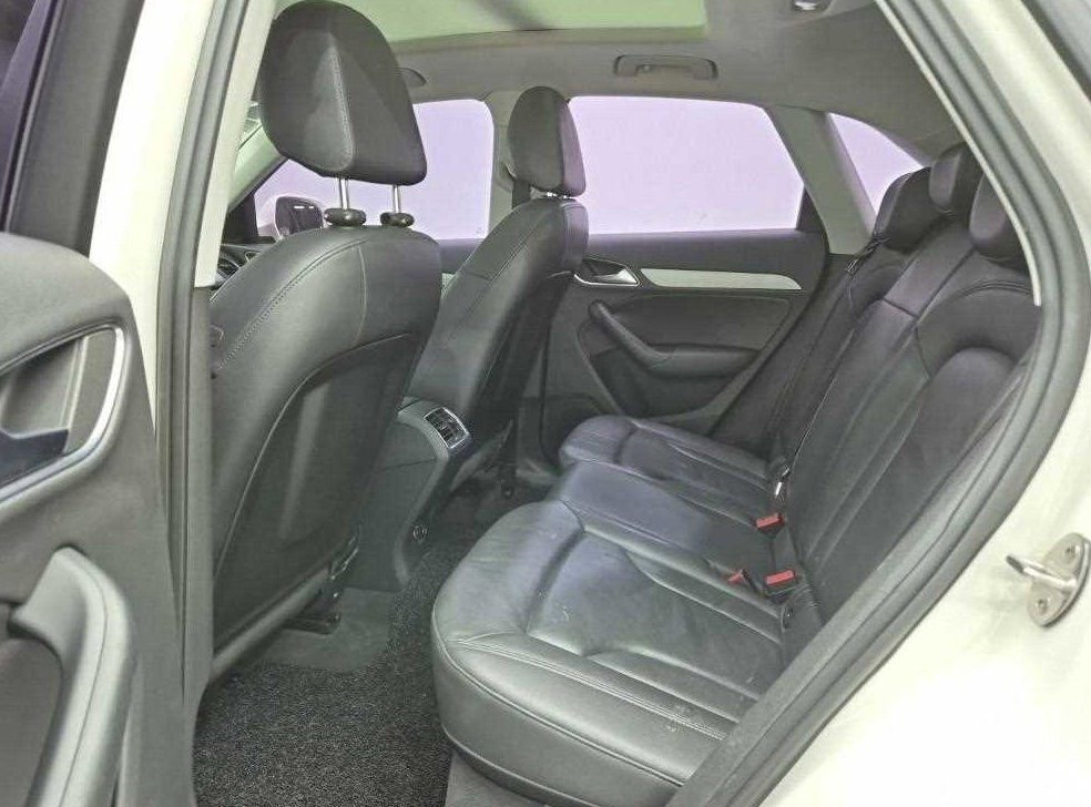 아우디 Q3 2.0 TDI 콰트로 사진 12