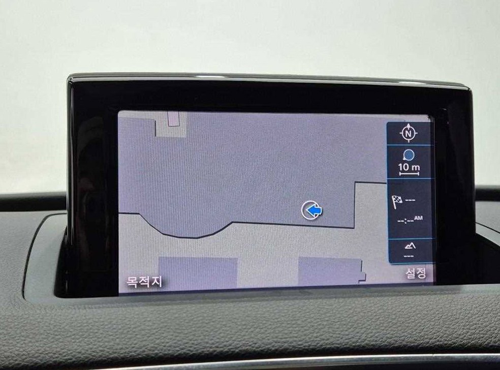 아우디 Q3 2.0 TDI 콰트로 사진 14