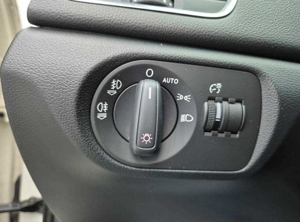 아우디 Q3 2.0 TDI 콰트로 사진 17