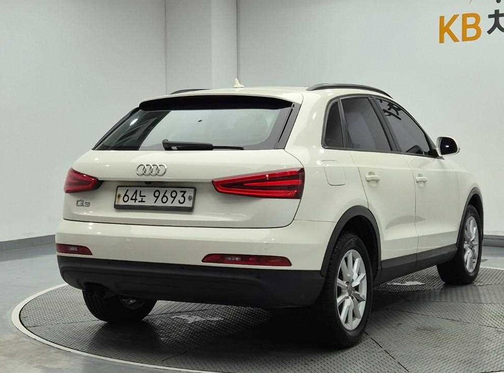 아우디 Q3 2.0 TDI 콰트로 사진 3