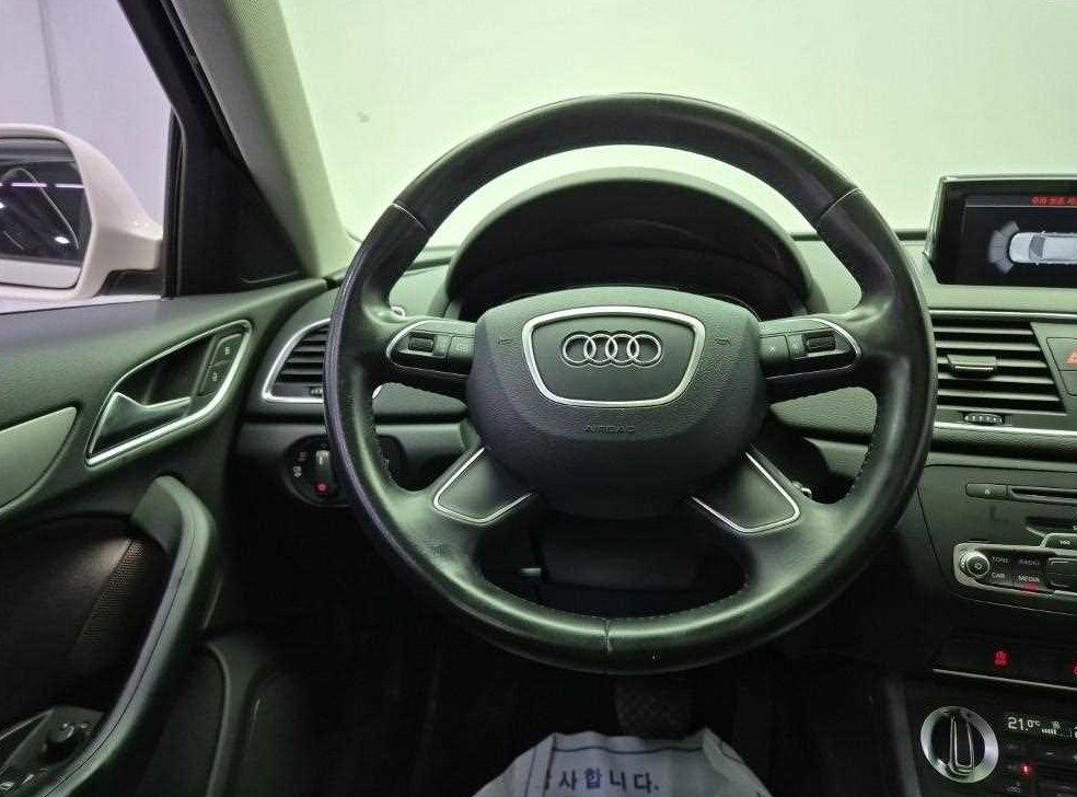 아우디 Q3 2.0 TDI 콰트로 사진 9