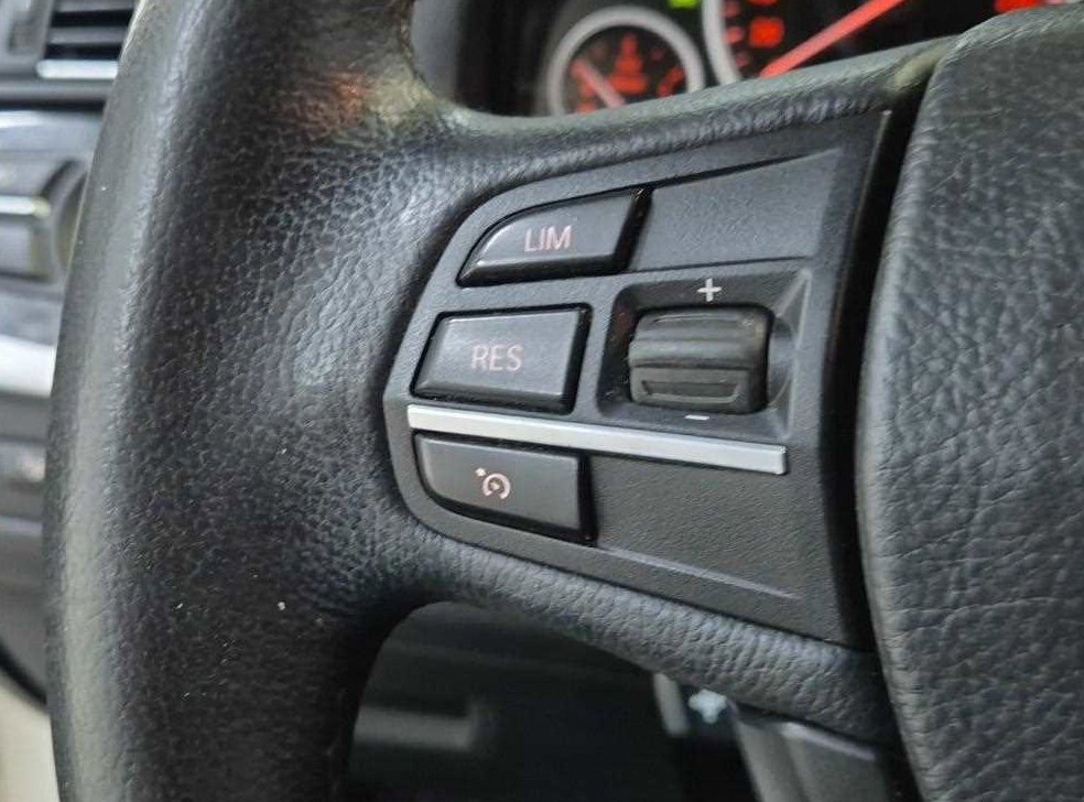BMW 5시리즈 520d 사진 16