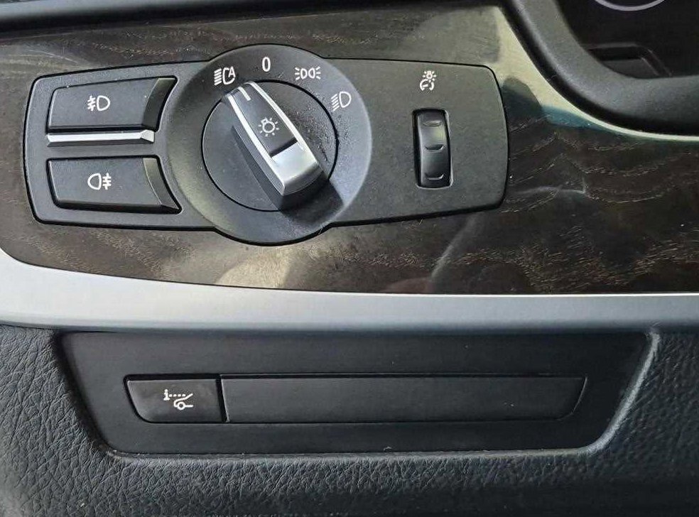 BMW 5시리즈 520d 사진 19