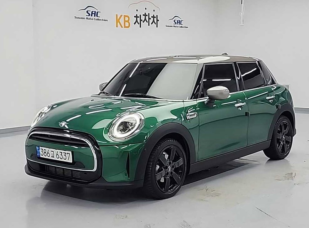 미니 쿠퍼 5도어 클래식 플러스 런치팩