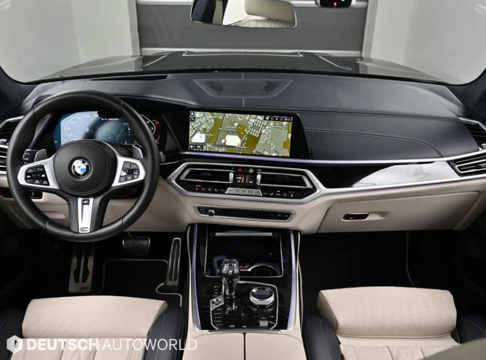 BMW X7 M50i 사진 7