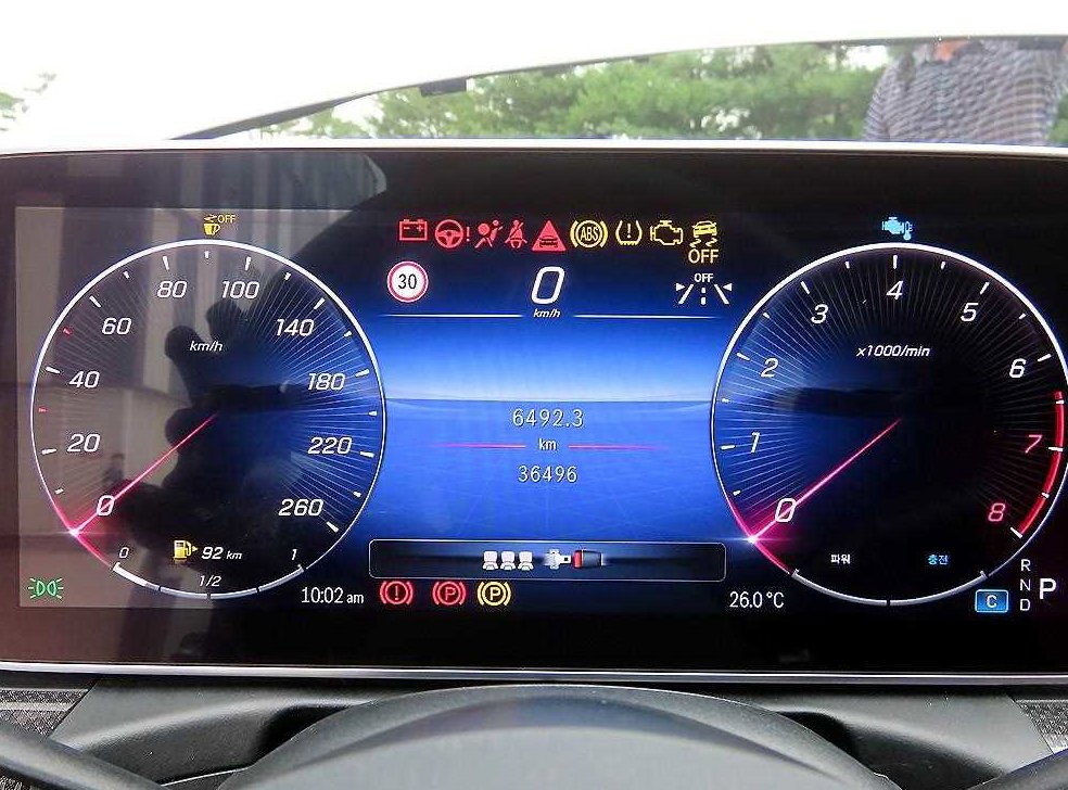 벤츠 C 클래스 C300 4MATIC AMG Line 사진 9
