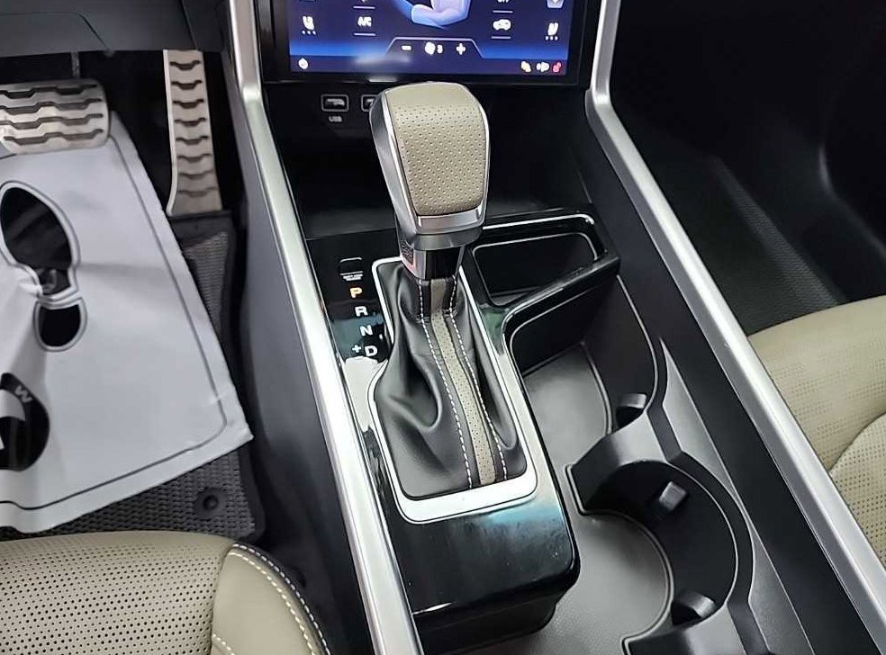 KG모빌리티(쌍용)  토레스 1.5 GDI-T 4WD 사진 8