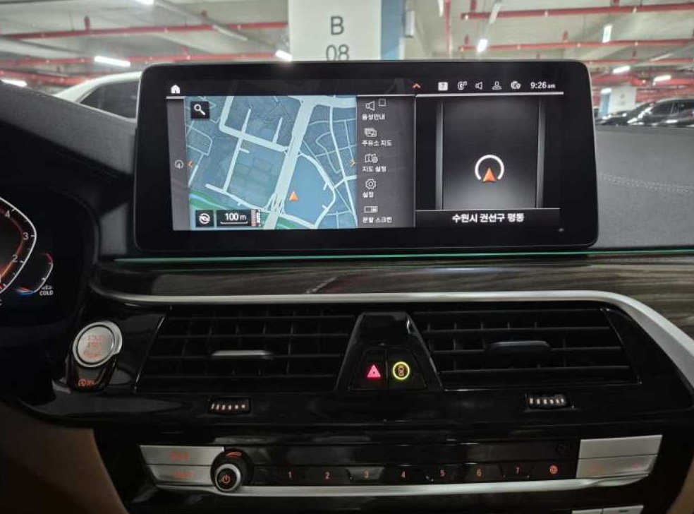 BMW 5시리즈 520i M 스포츠 사진 16