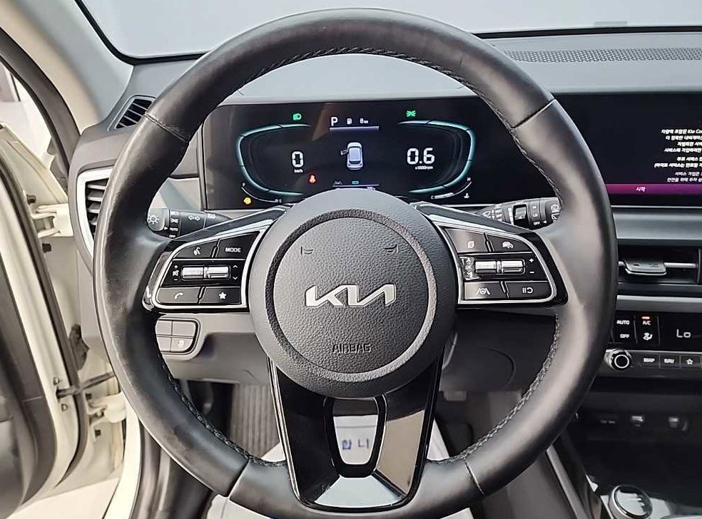 기아 셀토스 가솔린 1.6 터보 2WD 사진 9