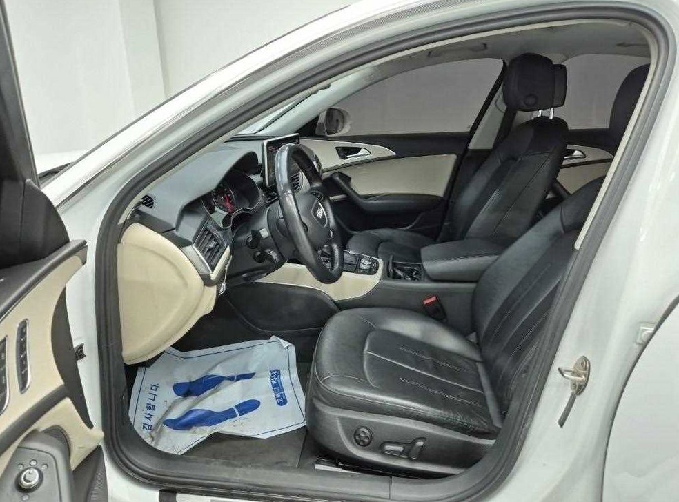 아우디 A6 45 TDI 콰트로 사진 11