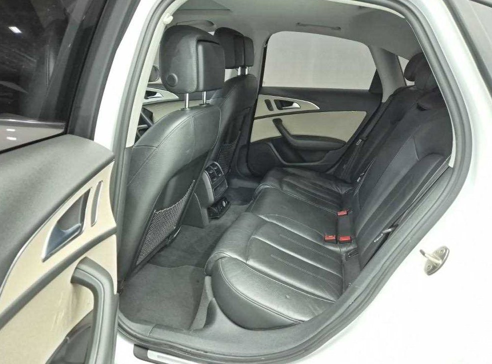 아우디 A6 45 TDI 콰트로 사진 12