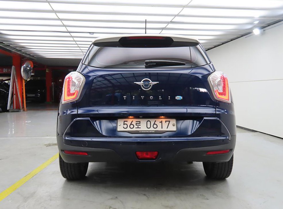 KG모빌리티(쌍용)  티볼리 디젤 2WD 1.6 LX 사진 3