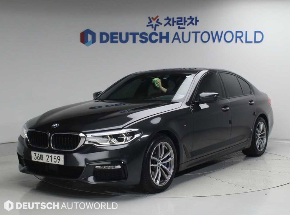 BMW 5시리즈 530i xDrive M 스포츠 플러스