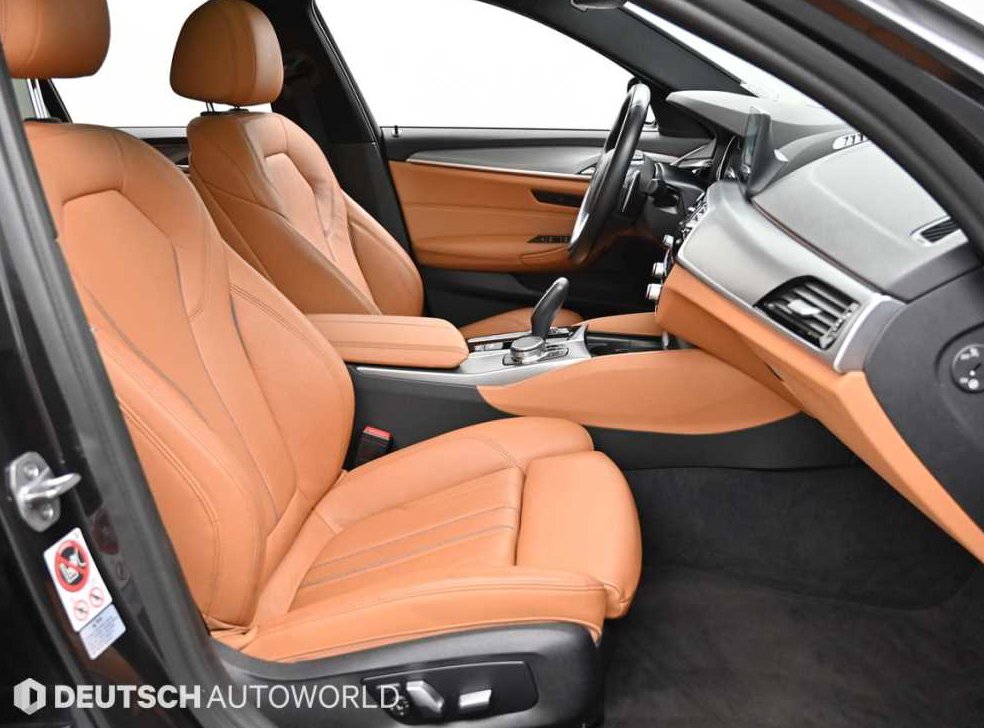 BMW 5시리즈 530i xDrive M 스포츠 플러스 사진 10