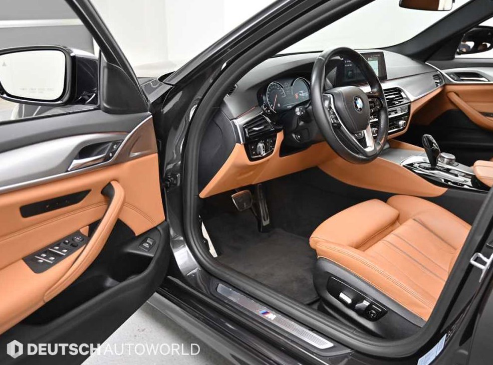 BMW 5시리즈 530i xDrive M 스포츠 플러스 사진 11