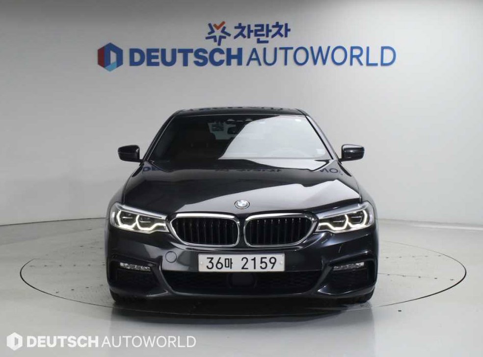 BMW 5시리즈 530i xDrive M 스포츠 플러스 사진 3