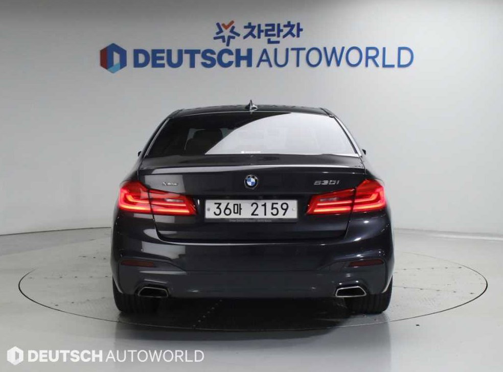 BMW 5시리즈 530i xDrive M 스포츠 플러스 사진 4