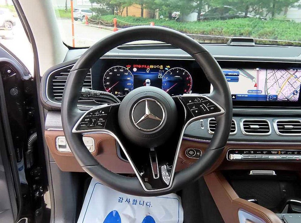 벤츠 GLE 클래스 GLE 450 4MATIC 사진 8