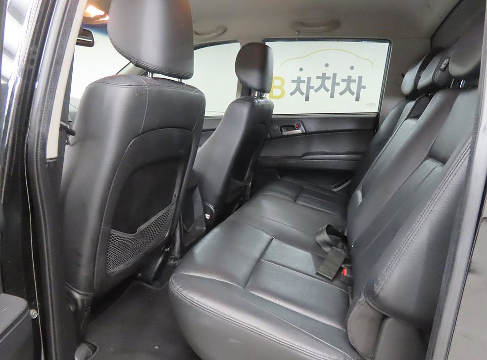 KG모빌리티(쌍용)  코란도 디젤 4WD CX7 사진 6