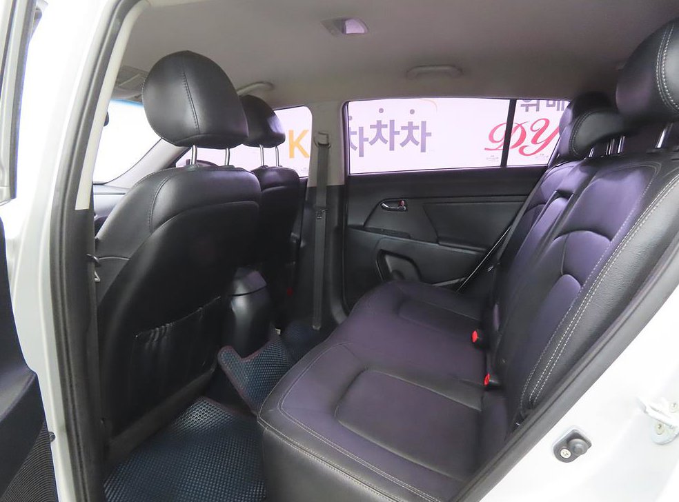 기아 스포티지 2WD TLX 사진 6