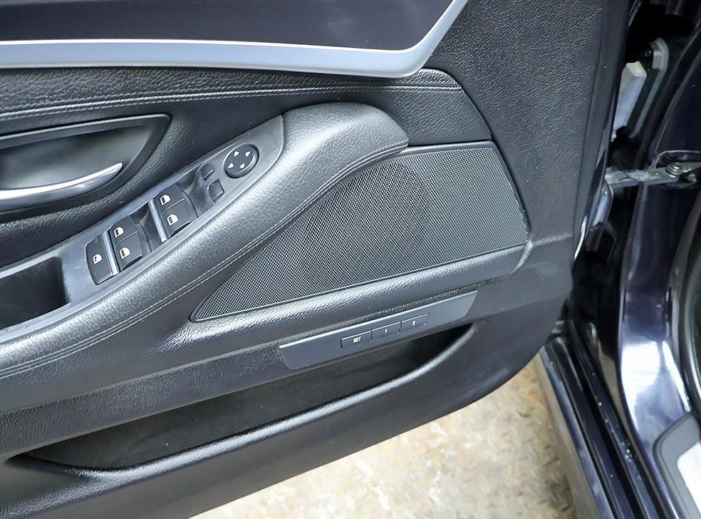 BMW 5시리즈 520d xDrive M 에어로다이나믹 사진 15