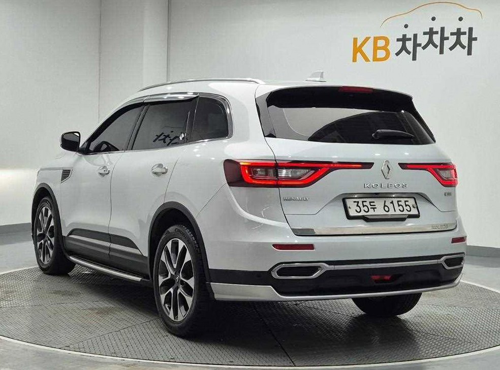 르노코리아(삼성) QM6 가솔린 2WD RE 시그니처 사진 2