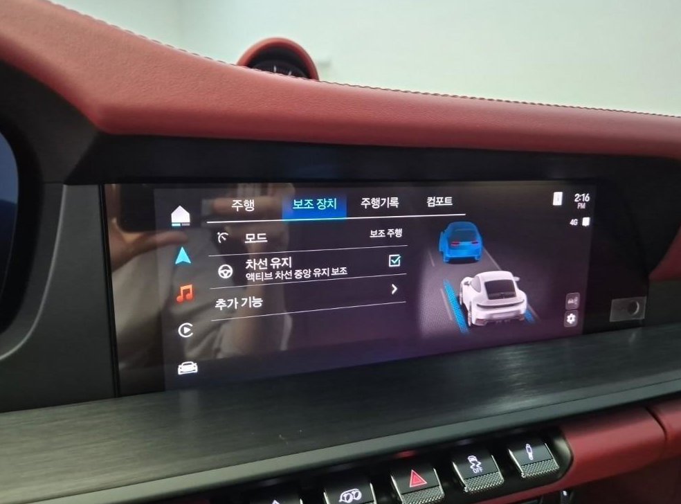포르쉐 911 카레라 GTS 사진 11