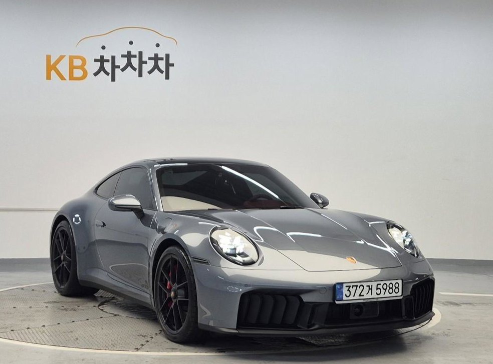 포르쉐 911 카레라 GTS 사진 3