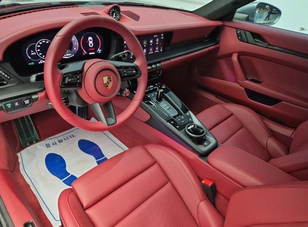 포르쉐 911 카레라 GTS 사진 6