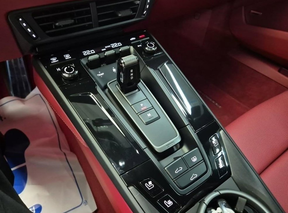 포르쉐 911 카레라 GTS 사진 9