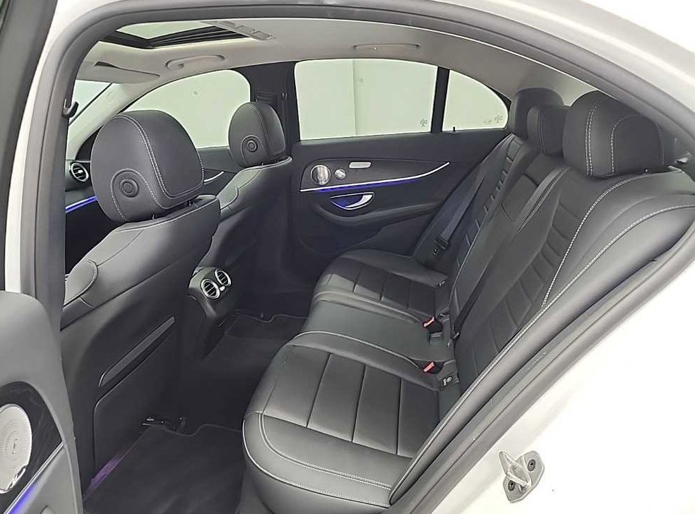 벤츠 E 클래스 E300 아방가르드 사진 12