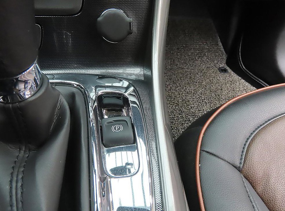 쉐보레 말리부 2.4 LTZ 사진 17