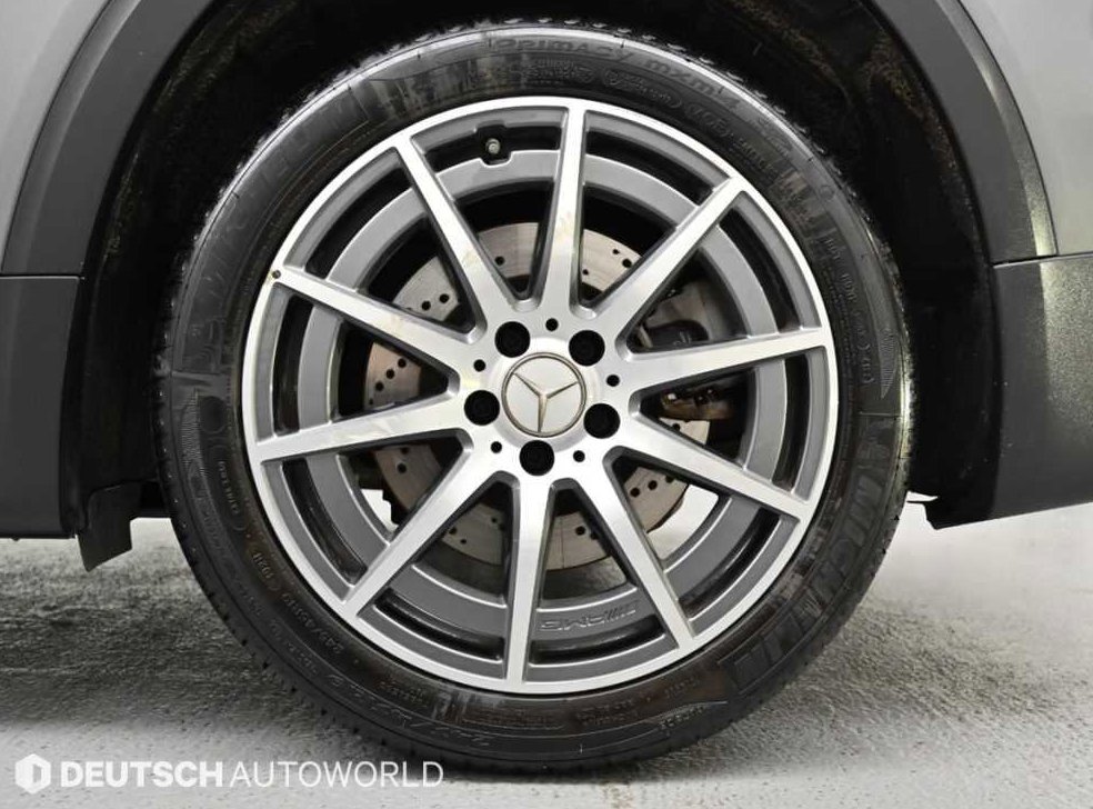 벤츠 GLB 클래스 AMG GLB 35 4MATIC 사진 5